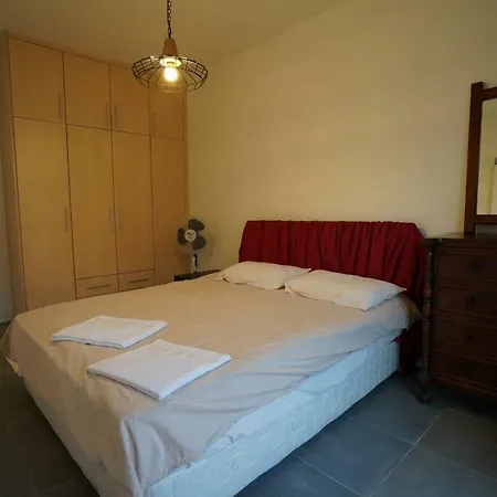 Delux In Lapta With Pool And Roof Garden Kyrenia (Northern Cyprus)